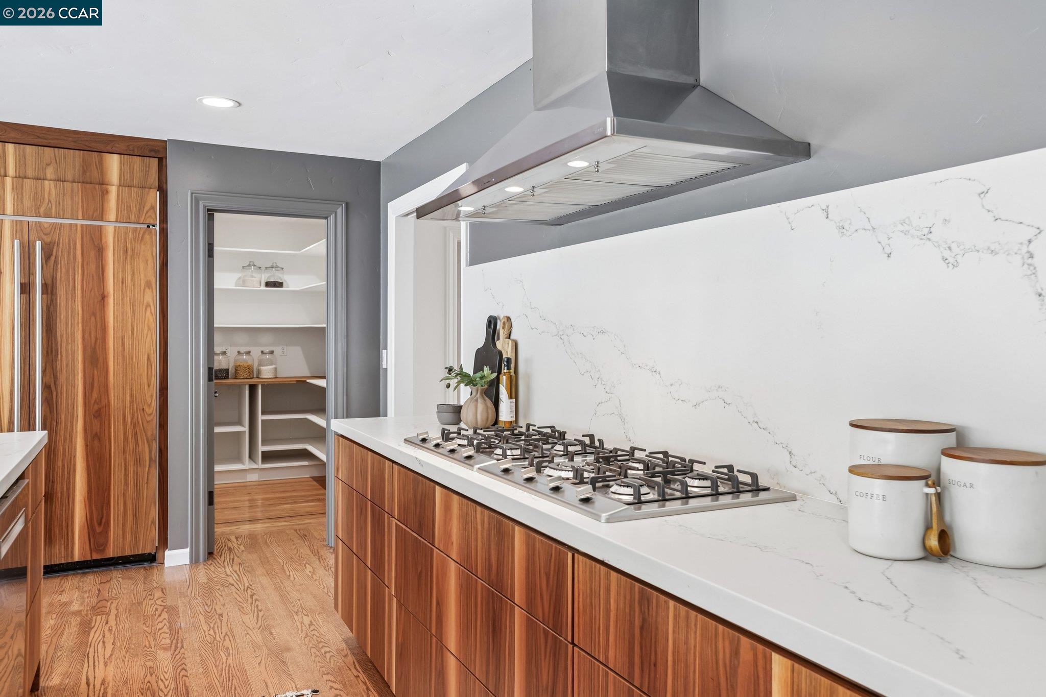 49 Corliss Dr