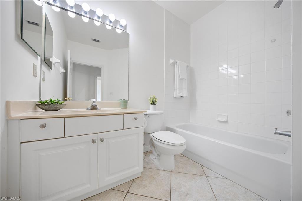 3471 Pointe Creek CT # 206