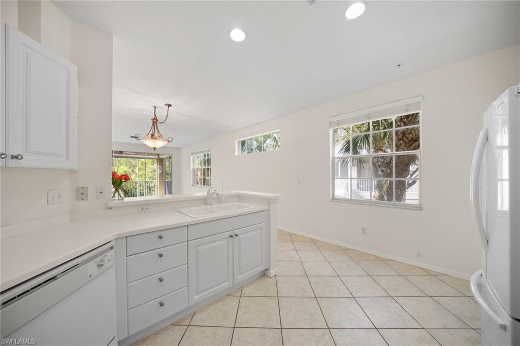 3471 Pointe Creek CT # 206