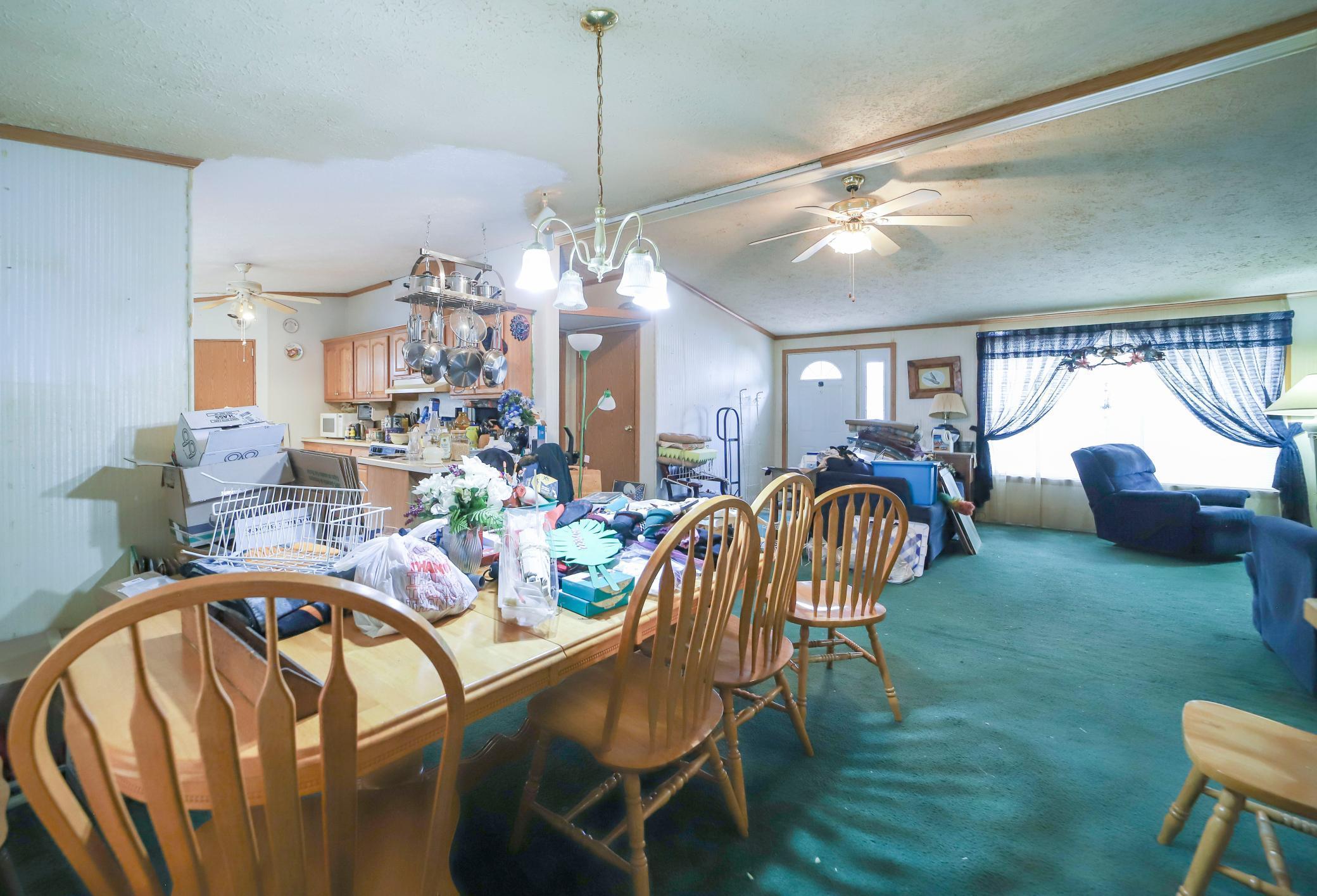 7047 Fox Road