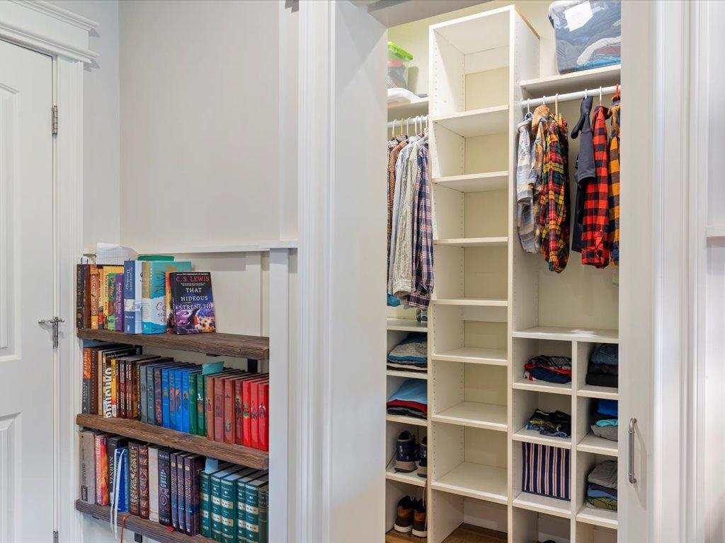 5612 Sibley Lake Road SW