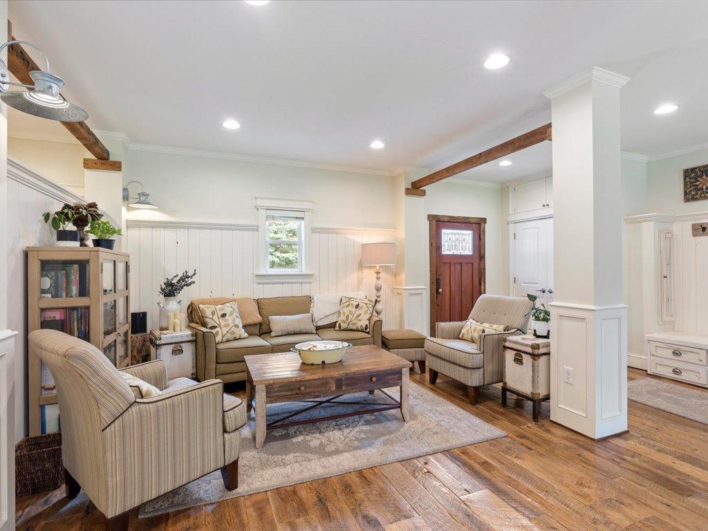 5612 Sibley Lake Road SW