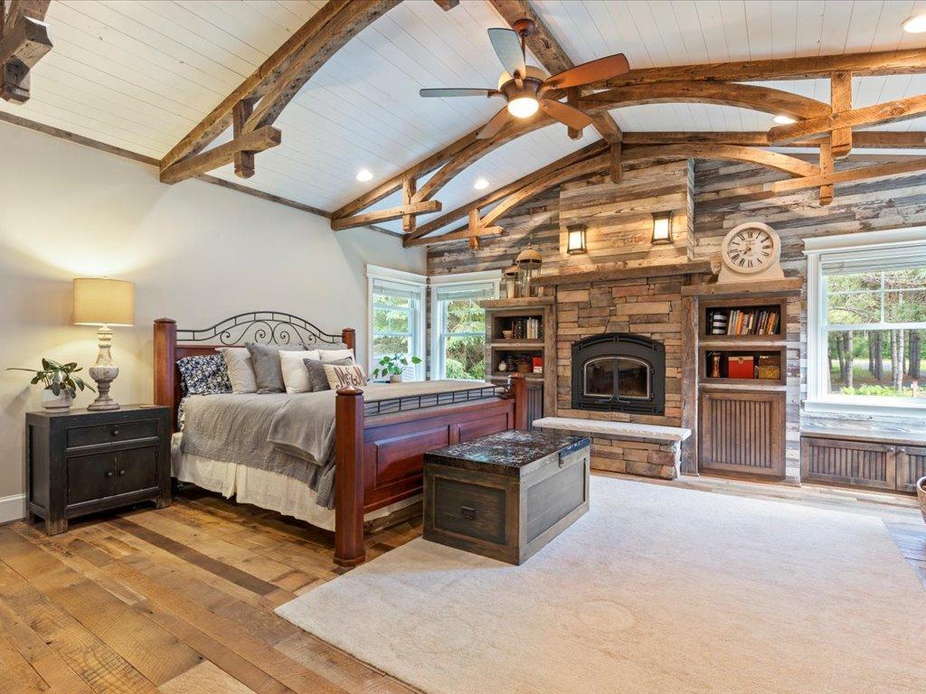 5612 Sibley Lake Road SW