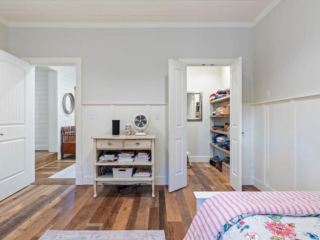 5612 Sibley Lake Road SW