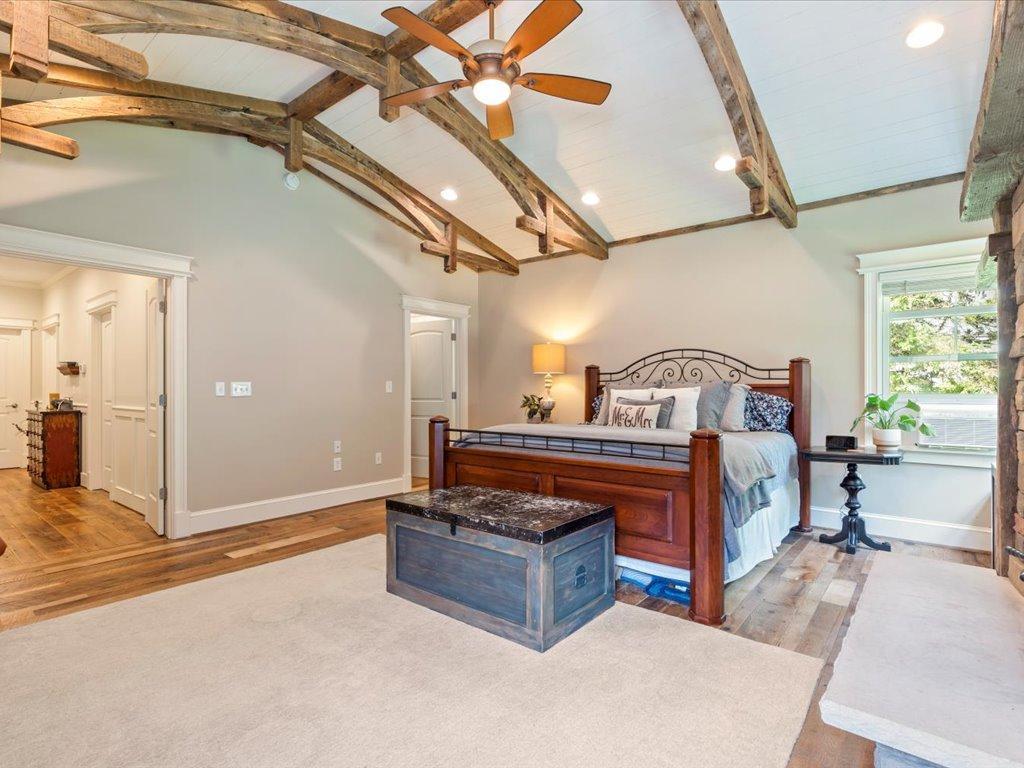 5612 Sibley Lake Road SW