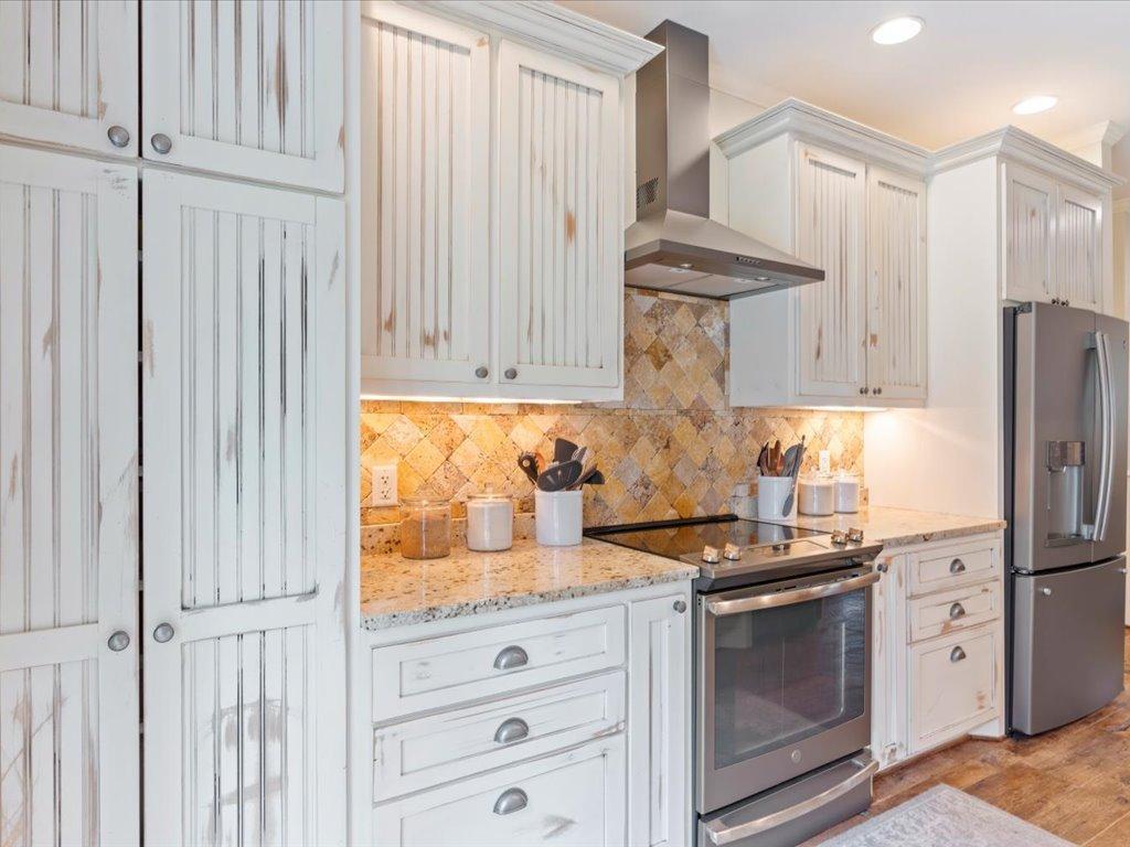 5612 Sibley Lake Road SW