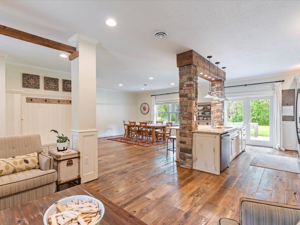 5612 Sibley Lake Road SW