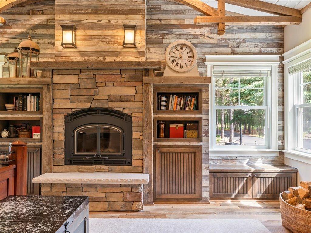 5612 Sibley Lake Road SW