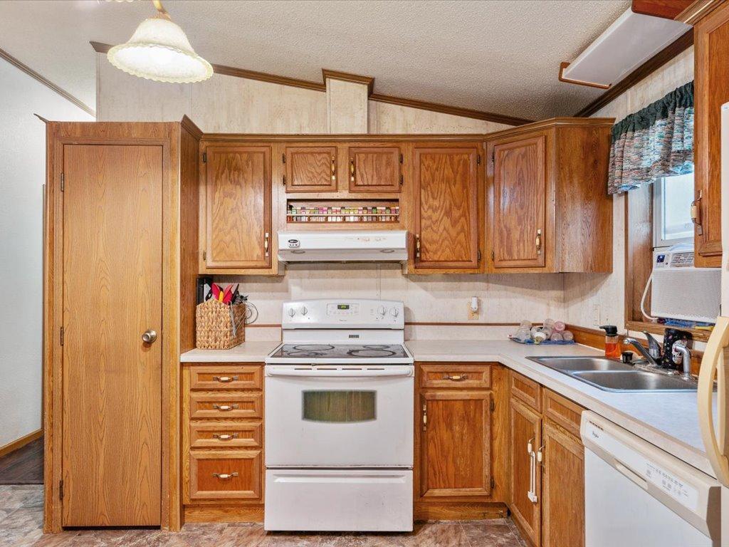 10657 Black Bear Road