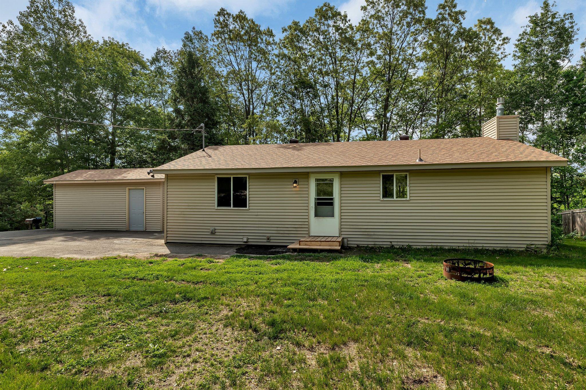 6531 Fieldstone Drive