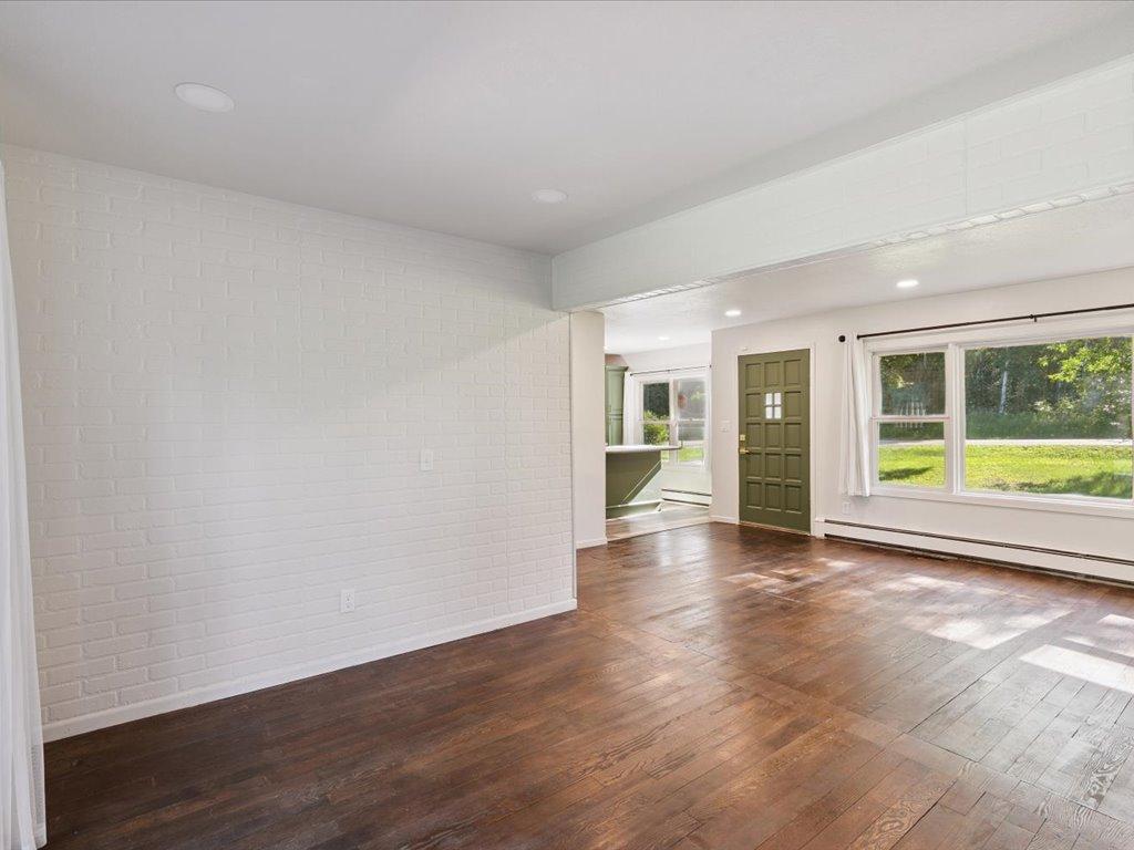 10995 Greenwood Street