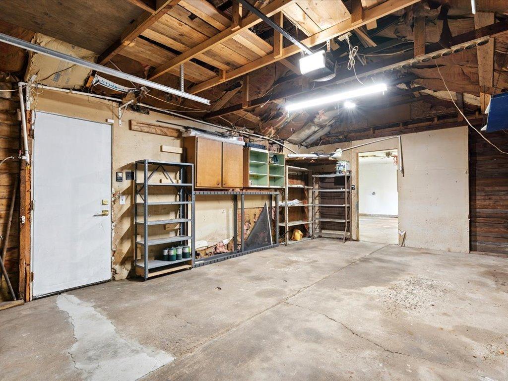 10995 Greenwood Street