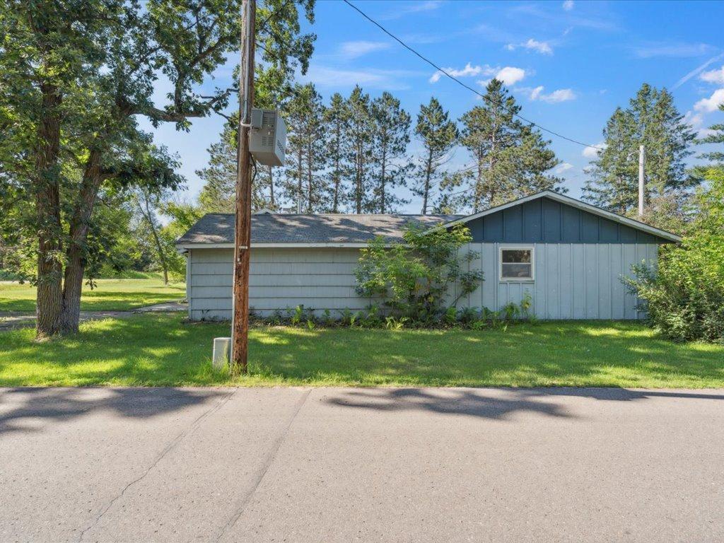 10995 Greenwood Street