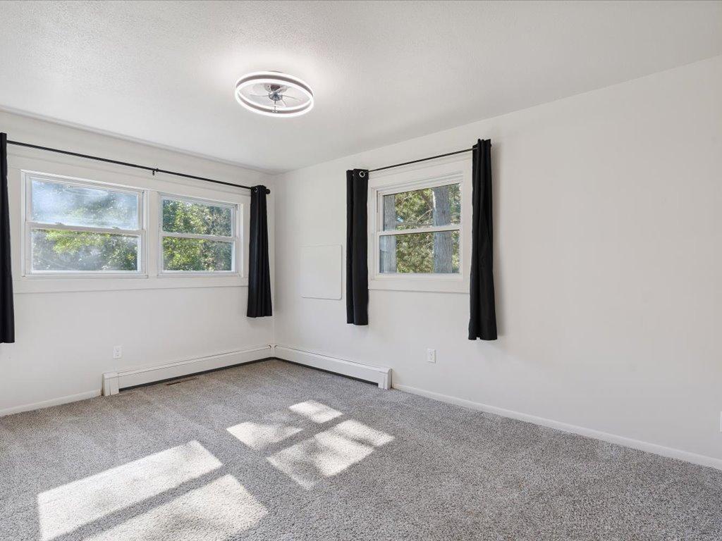 10995 Greenwood Street