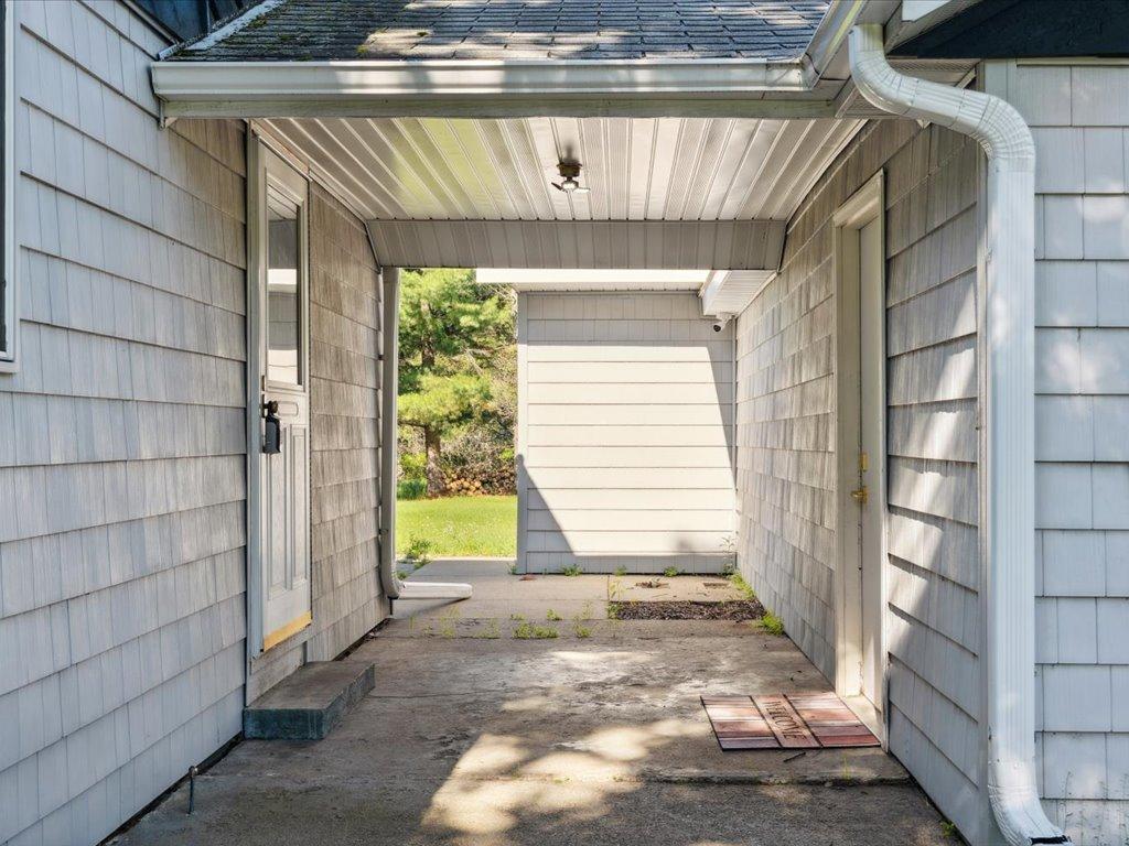 10995 Greenwood Street