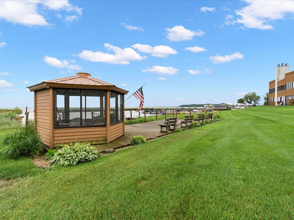 10490 US Highway 169 Unit: 303