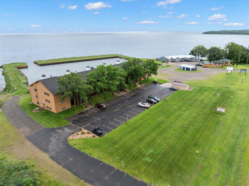 10490 US Highway 169 Unit: 303