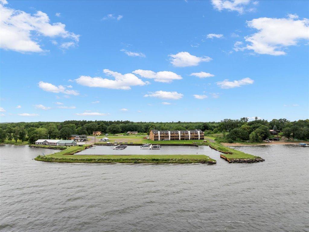 10490 US Highway 169 Unit: 303