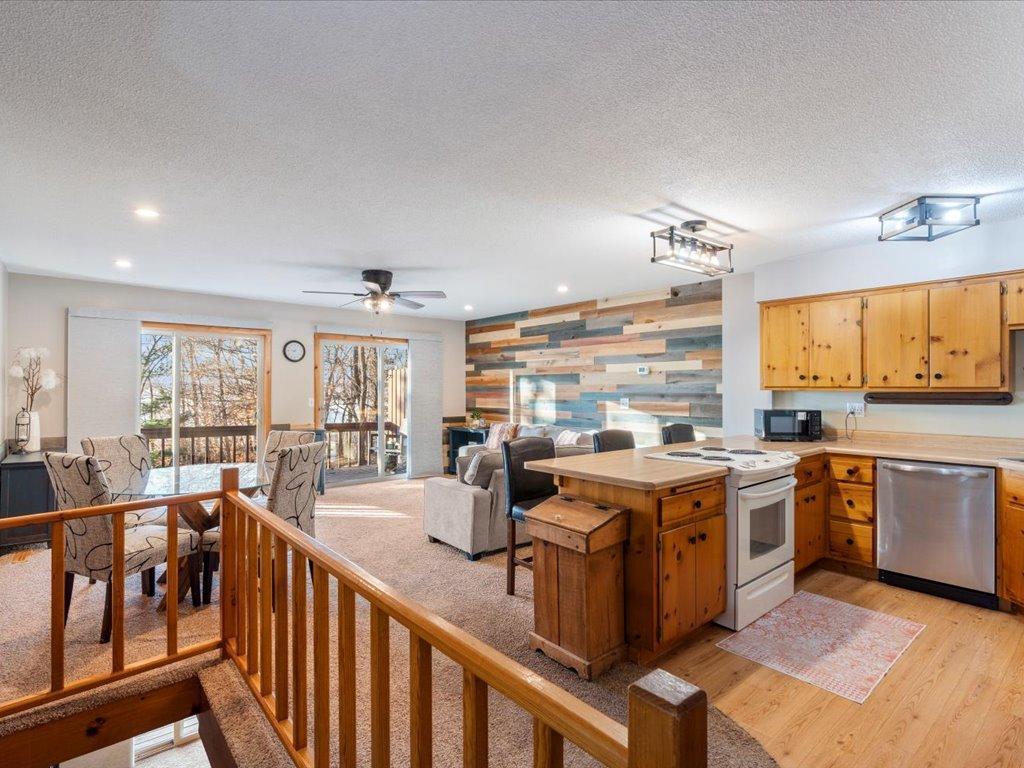 20170 Sugarbush Lane