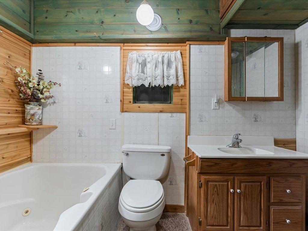 31693 Stewarts Bay Drive