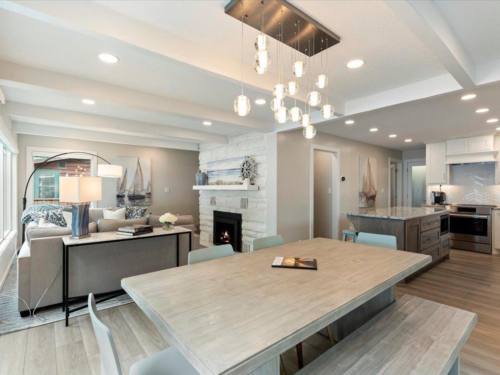 1725 White Cloud Drive N