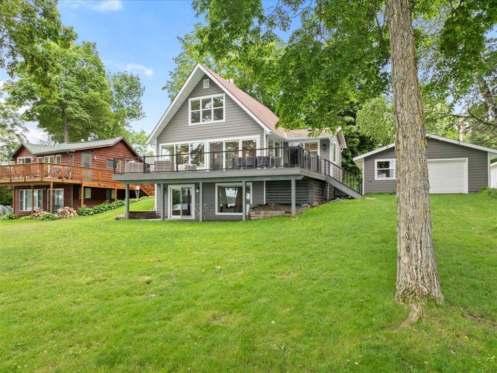 1725 White Cloud Drive N