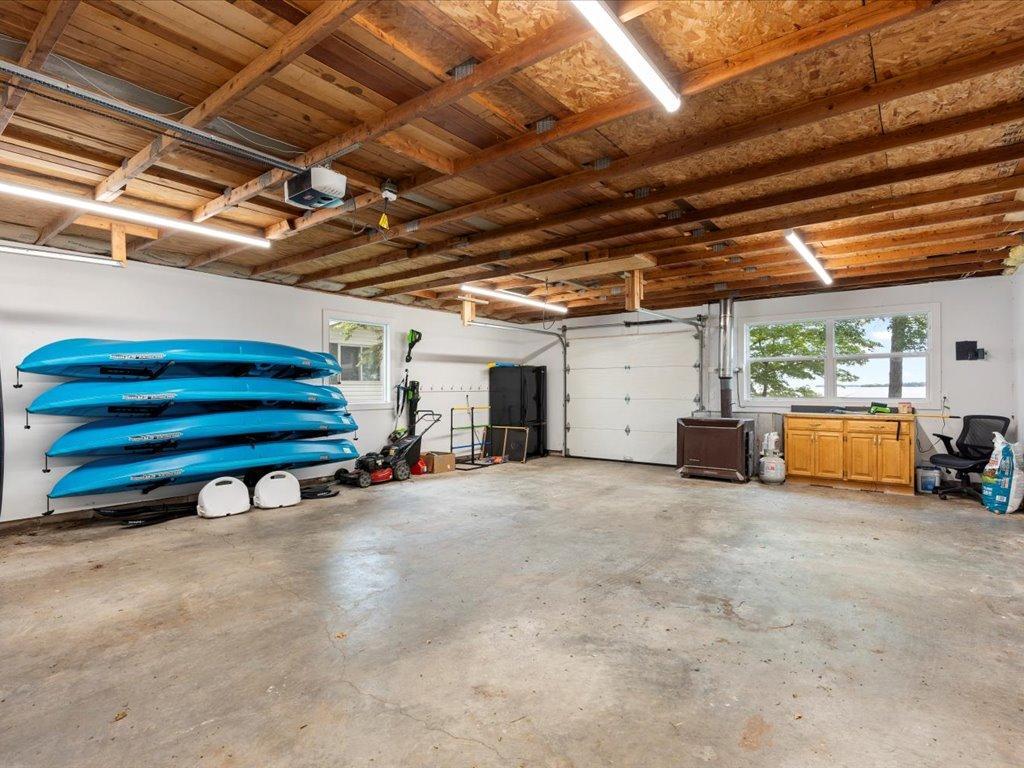 1725 White Cloud Drive N