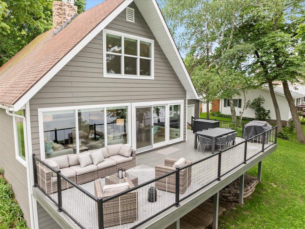 1725 White Cloud Drive N