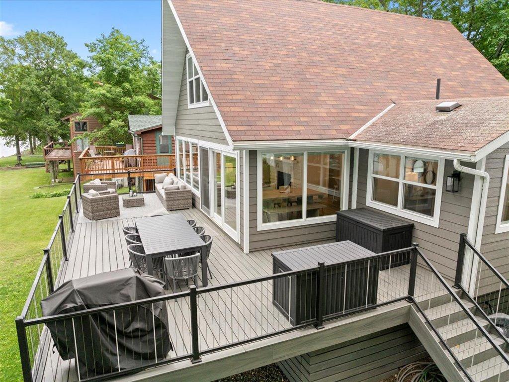 1725 White Cloud Drive N