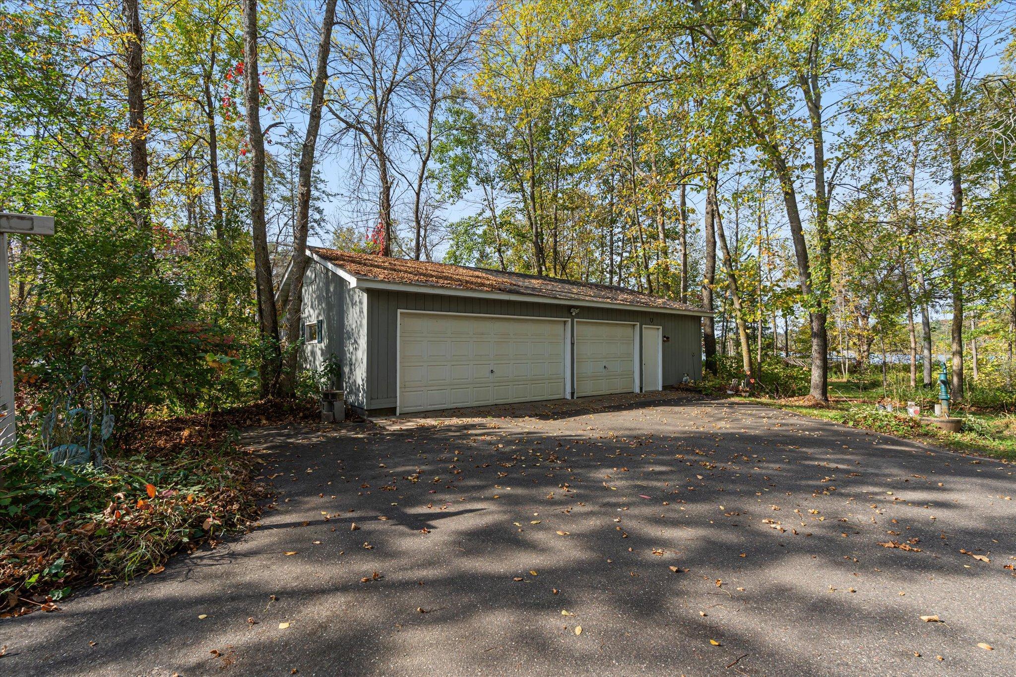 309 Daisy Trail NE