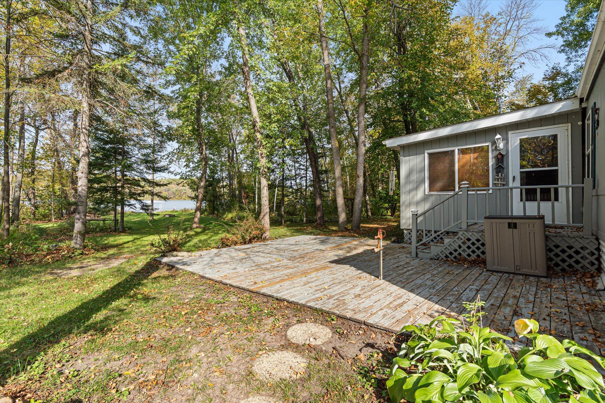 309 Daisy Trail NE
