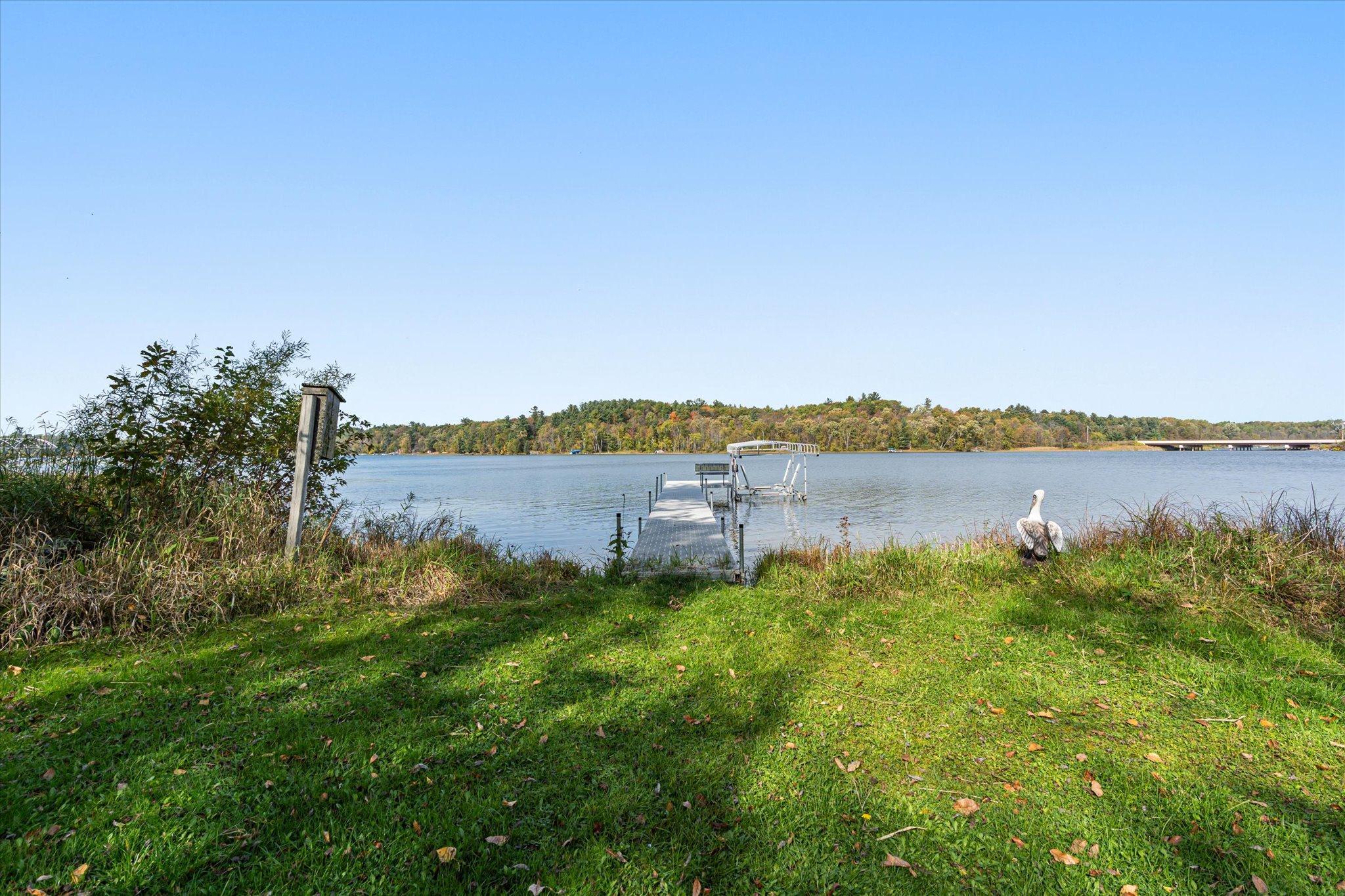 309 Daisy Trail NE