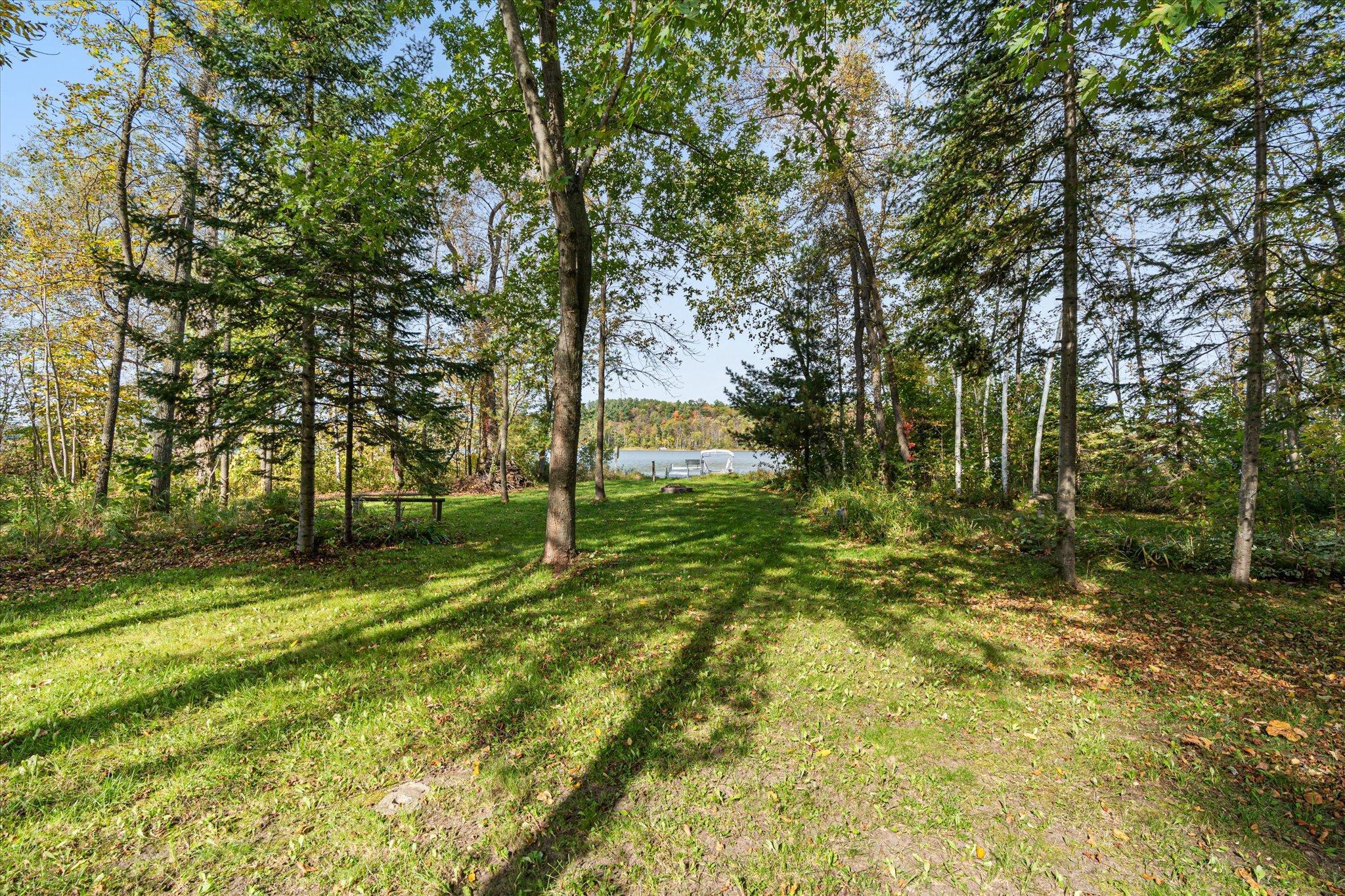 309 Daisy Trail NE