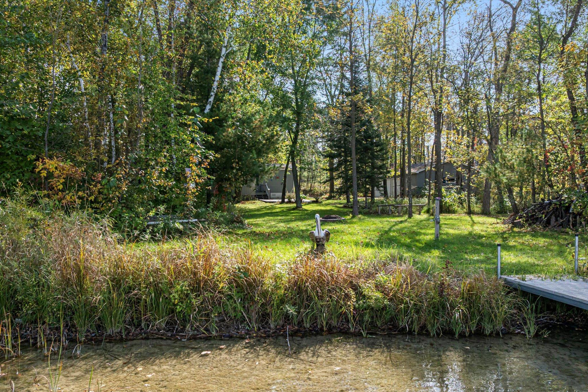 309 Daisy Trail NE