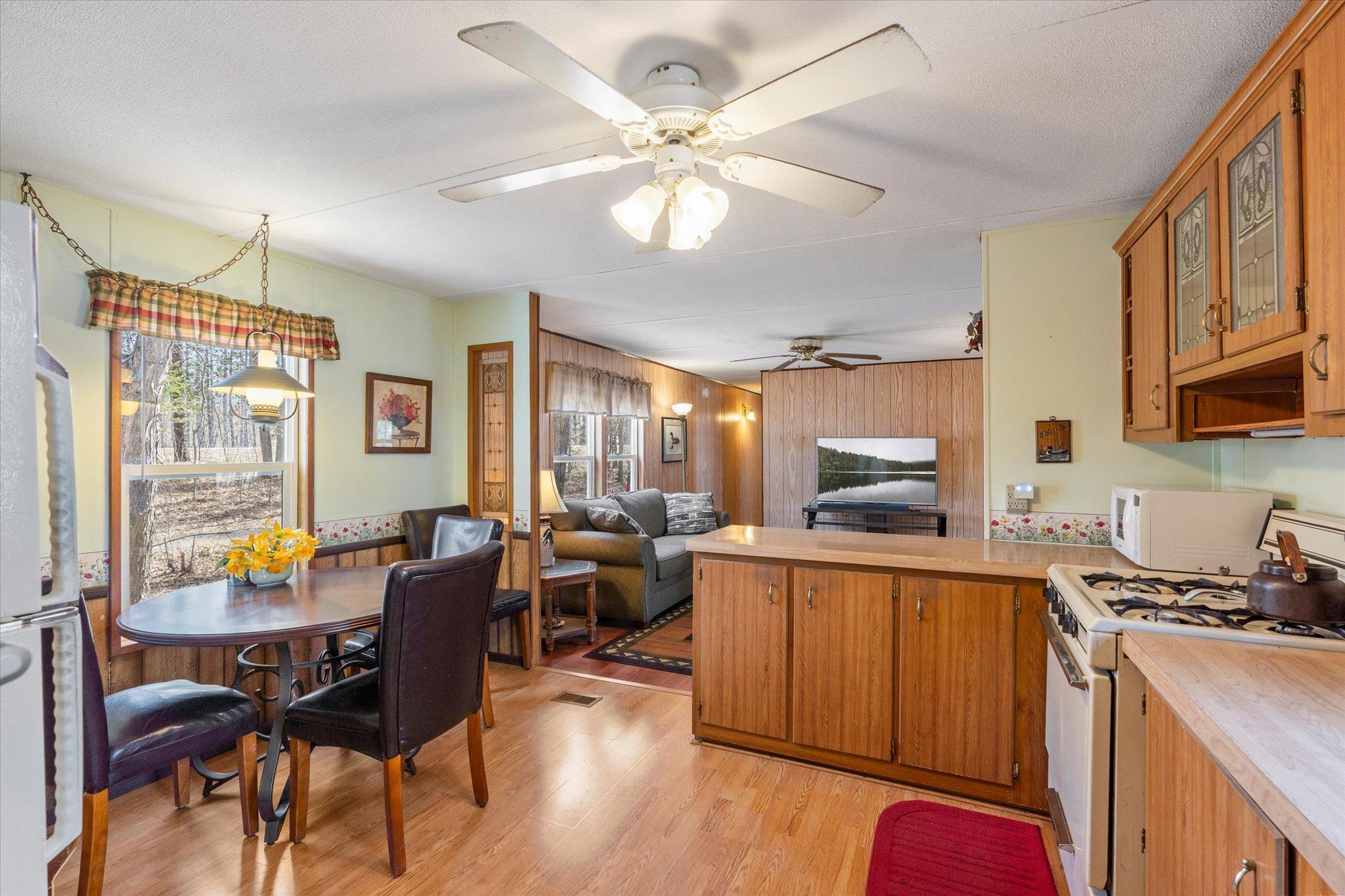 309 Daisy Trail NE