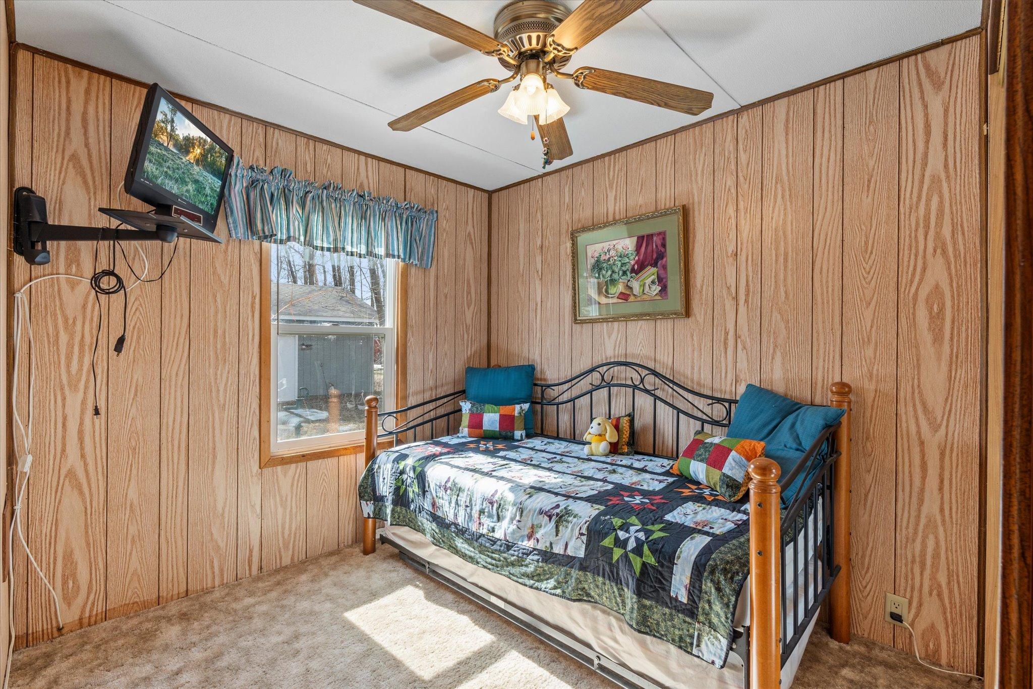 309 Daisy Trail NE