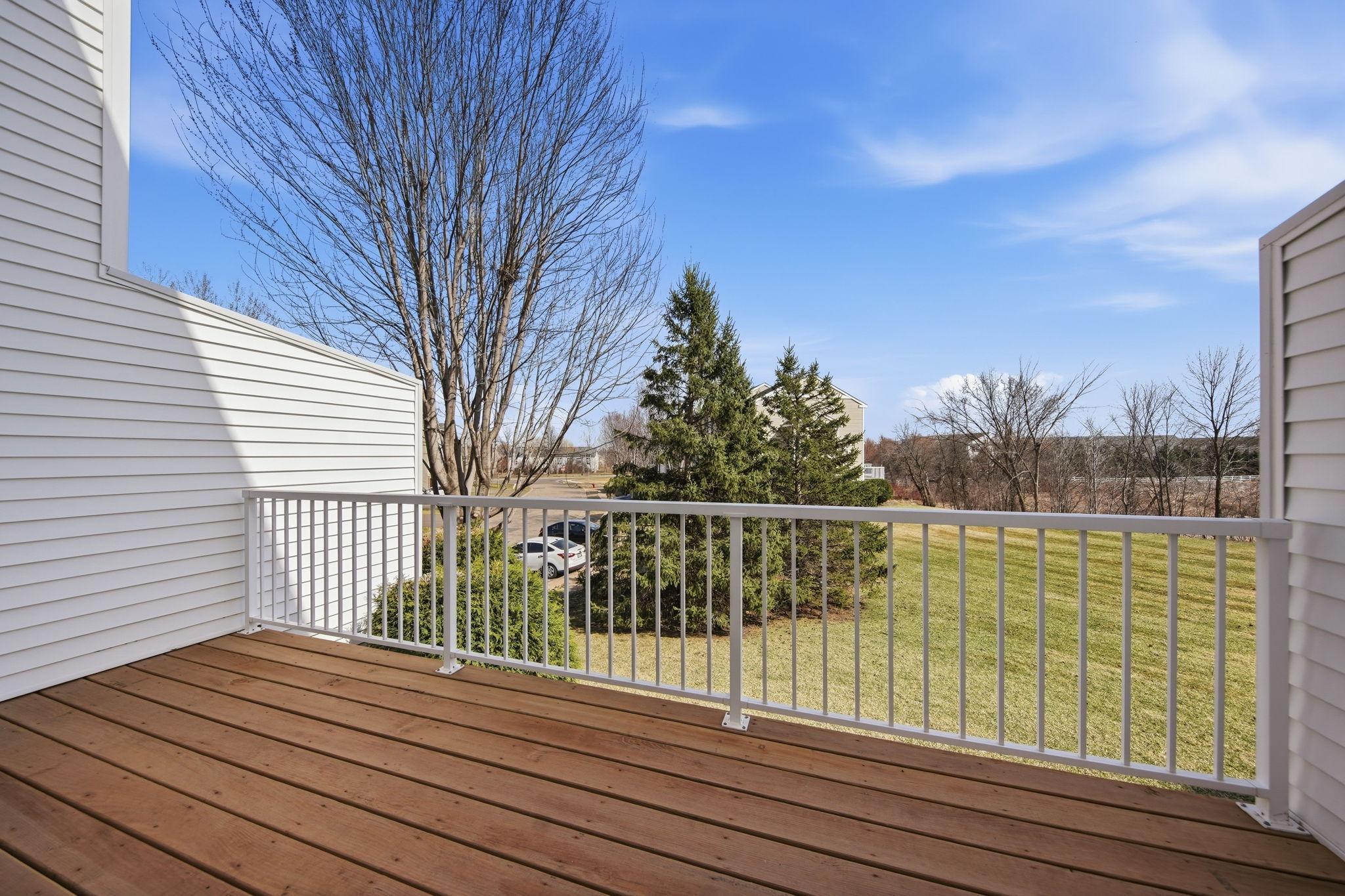 5027 Evergreen Drive N Unit: 7