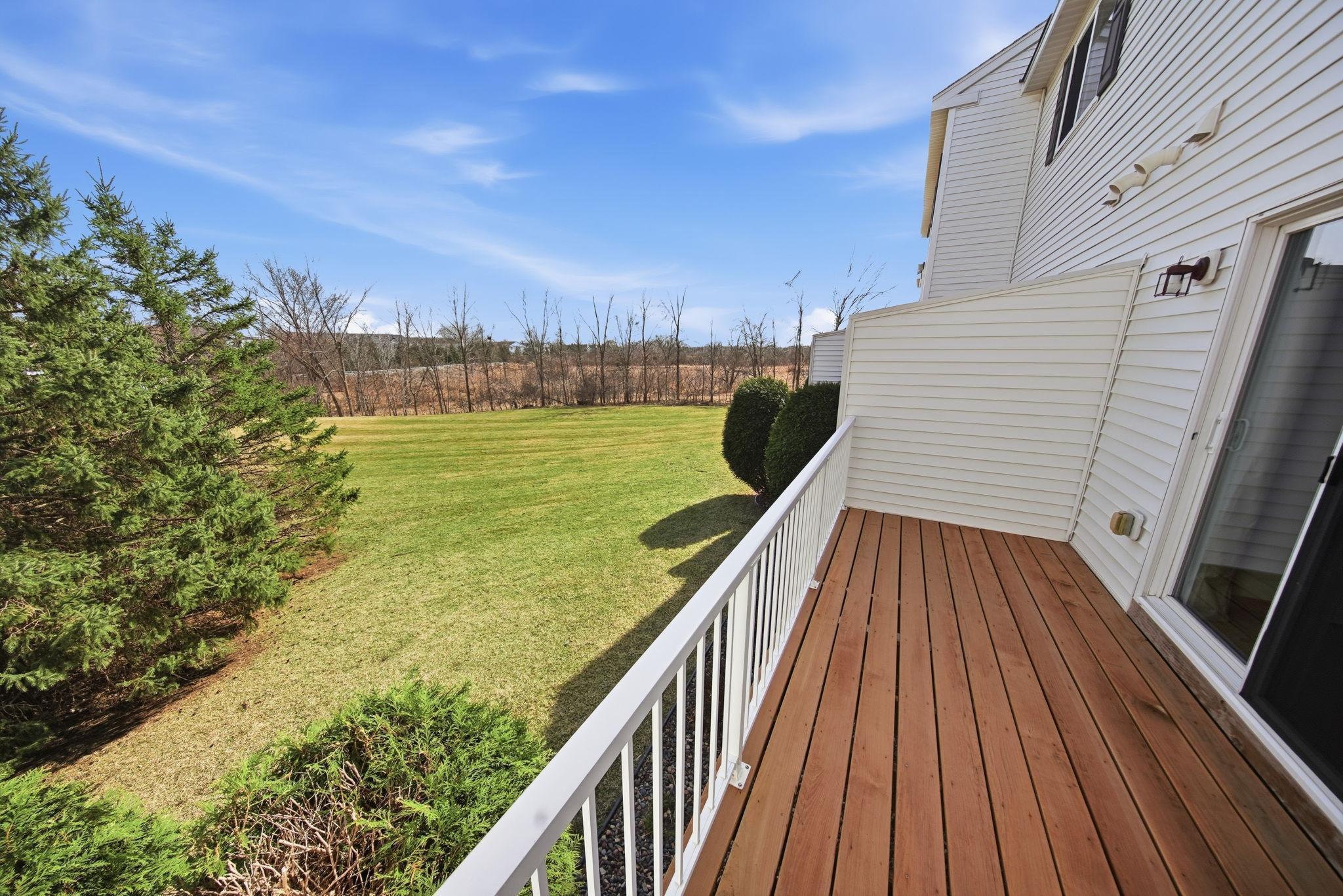 5027 Evergreen Drive N Unit: 7