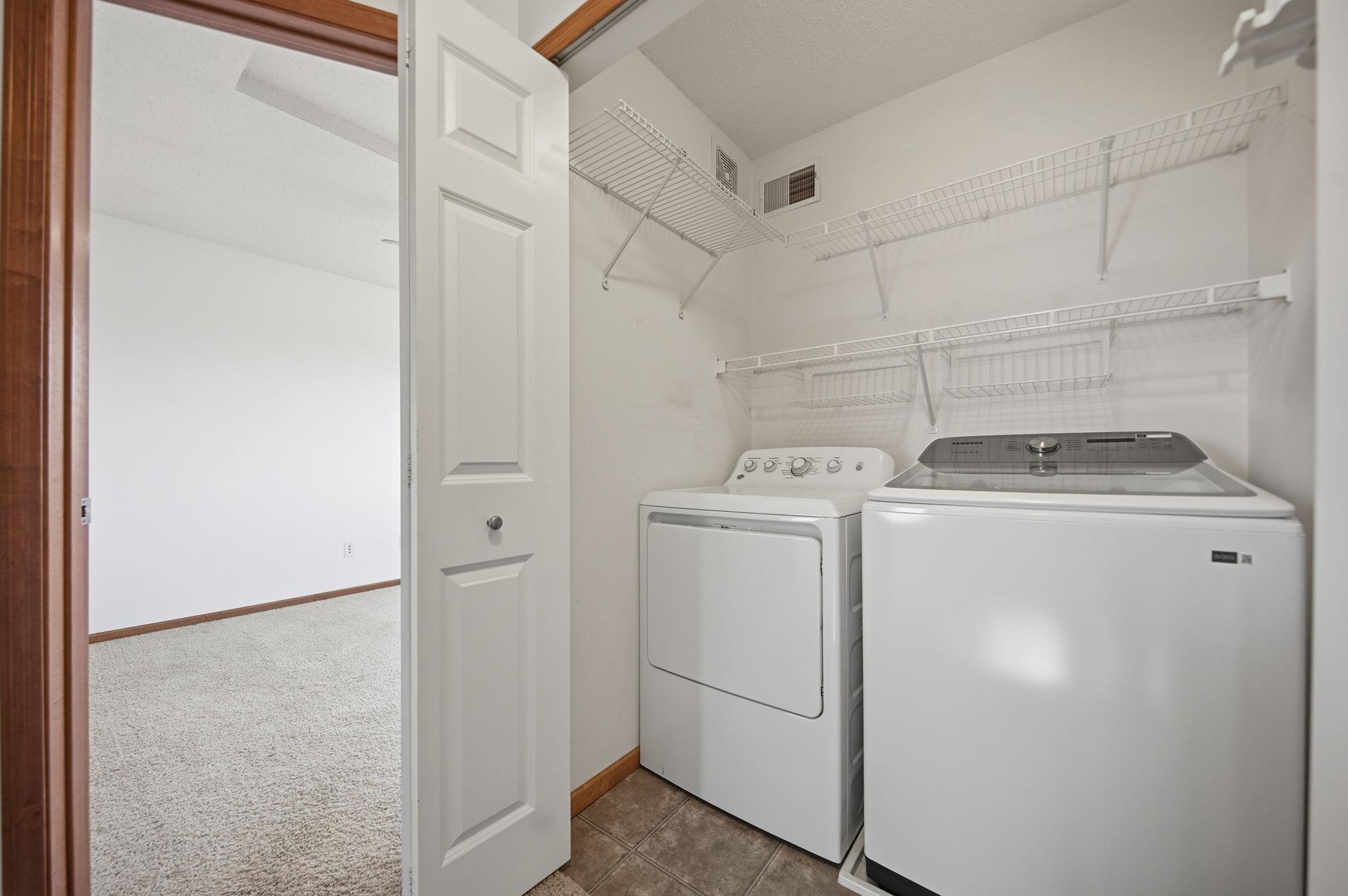 5027 Evergreen Drive N Unit: 7