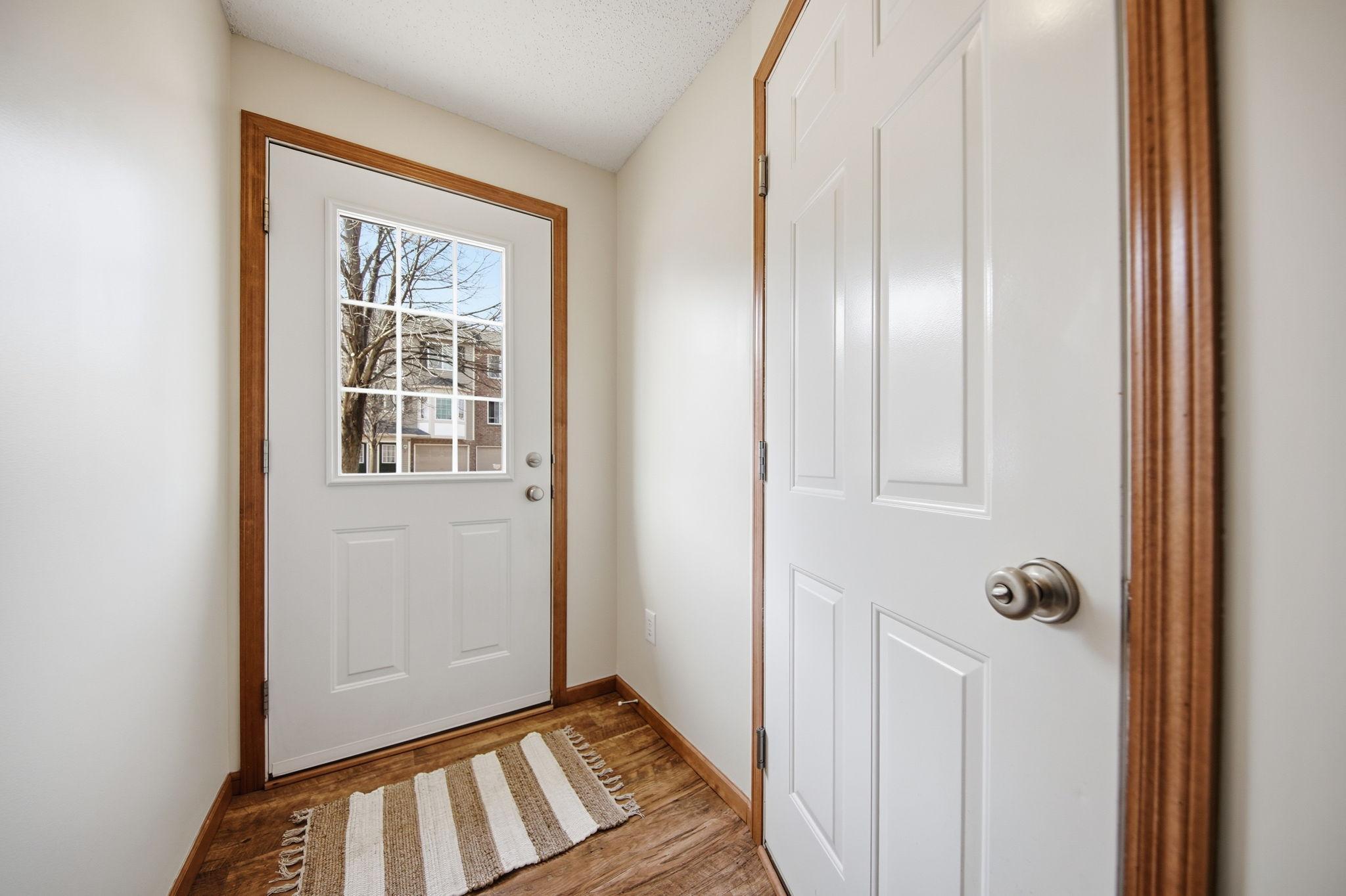 5027 Evergreen Drive N Unit: 7