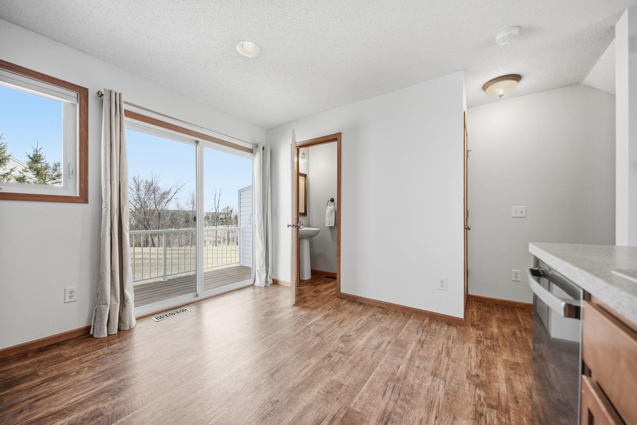 5027 Evergreen Drive N Unit: 7