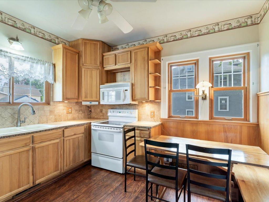 109 2nd Street NW