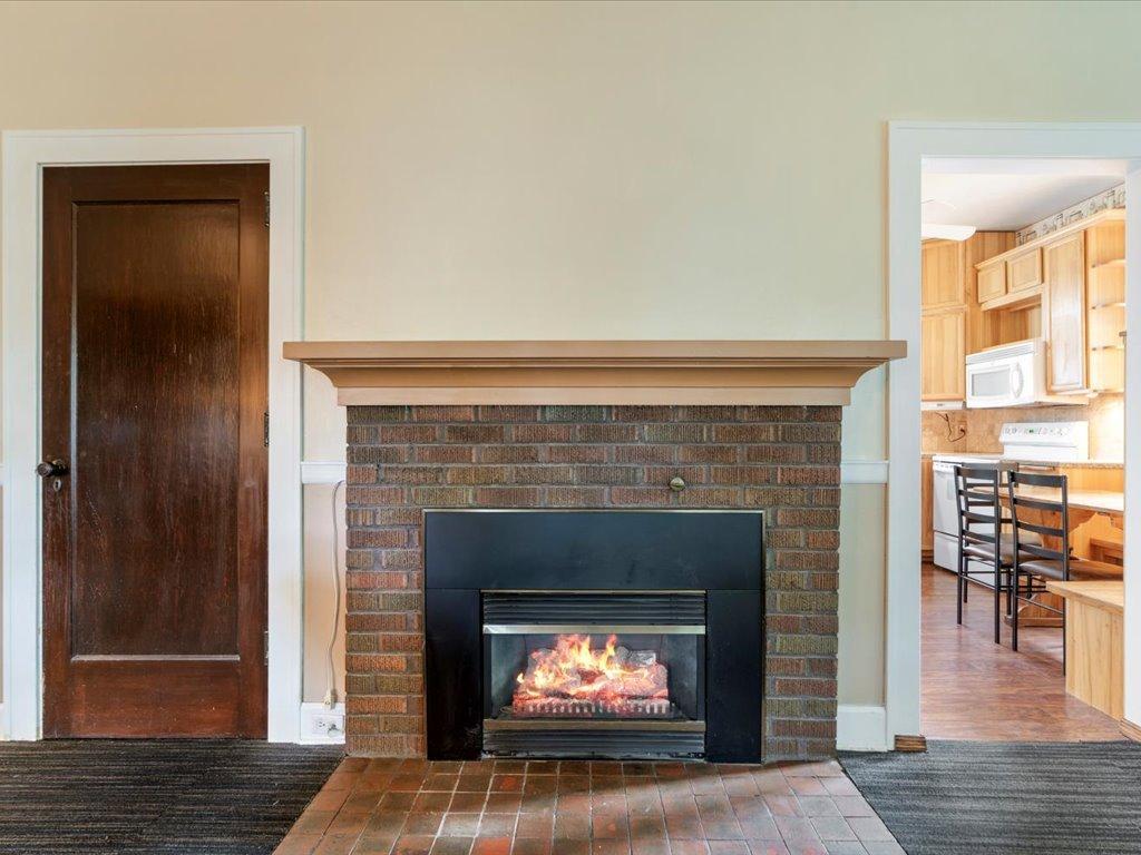 109 2nd Street NW