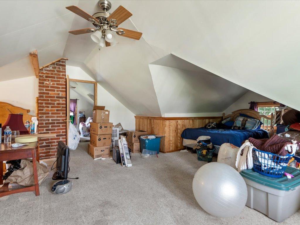 109 2nd Street NW