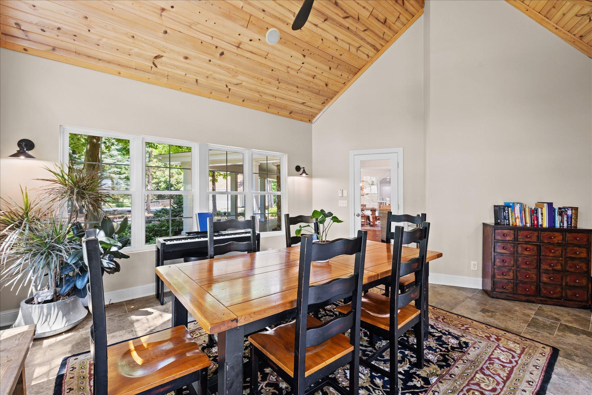 612 Nelson Road