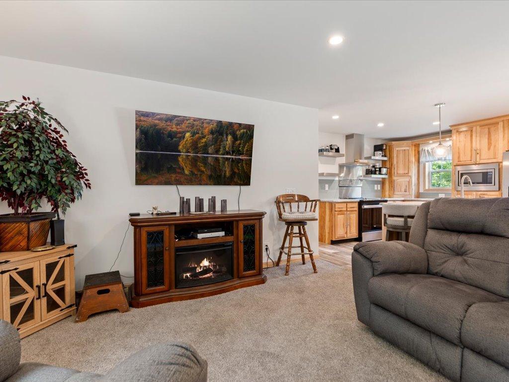 21420 Raider Circle