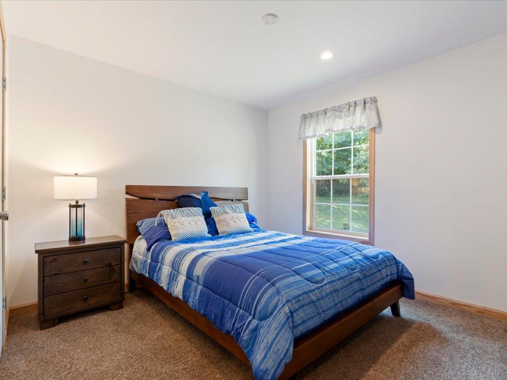 21420 Raider Circle