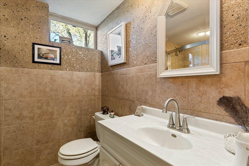 12388 Brookwood Circle