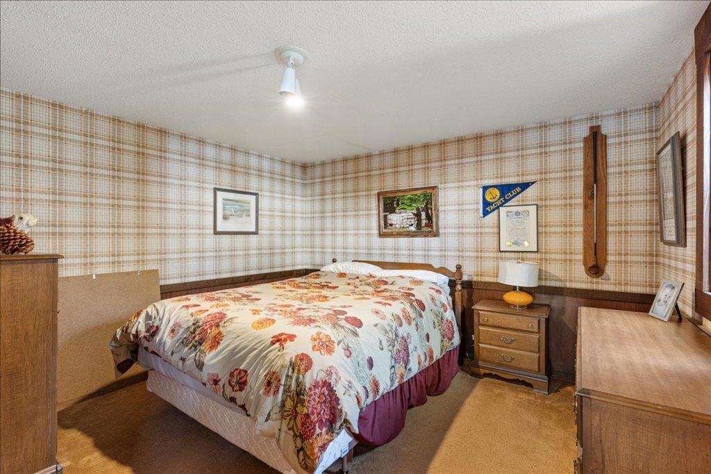 12388 Brookwood Circle