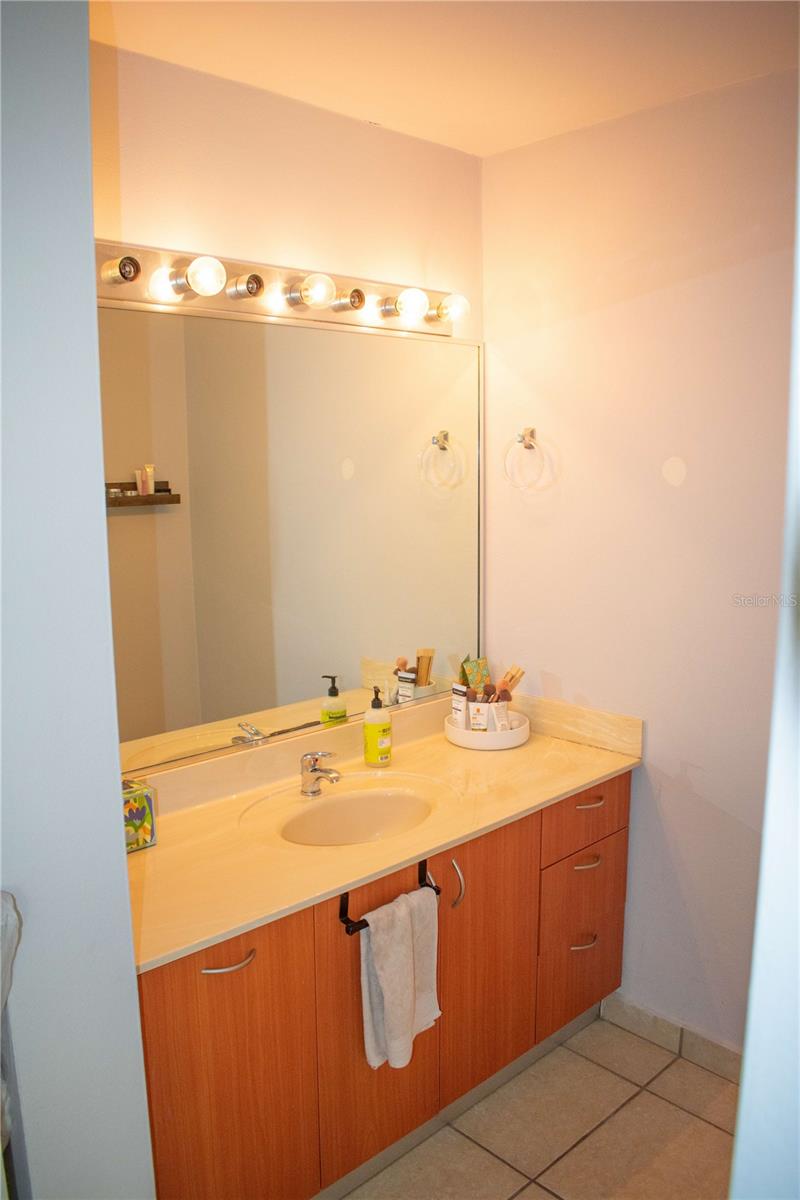 400 GRAN BOULEVARD #1 302